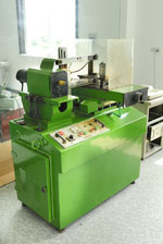 Wire cutting machine.jpg